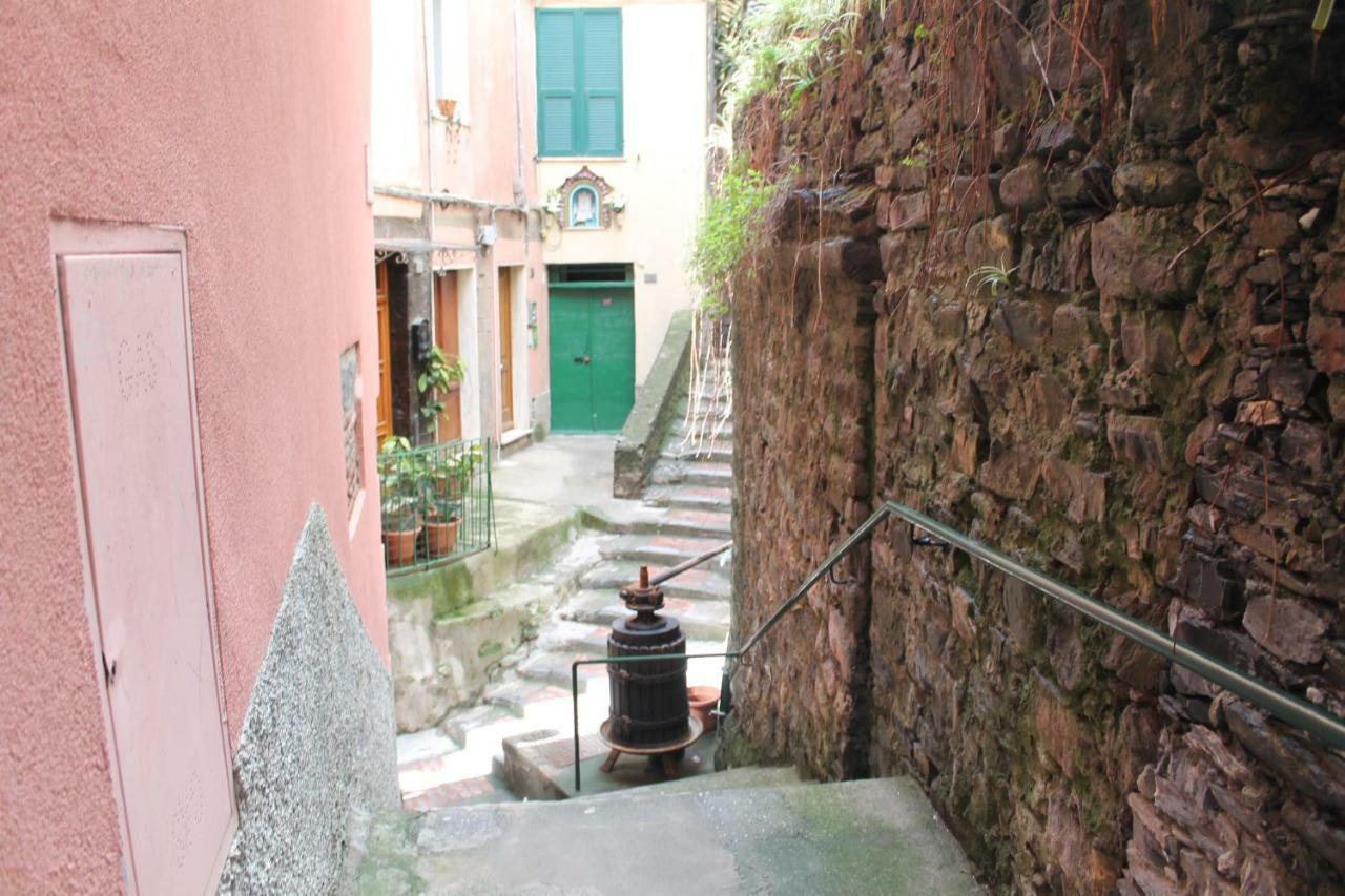 Apartament Guardando Le Stelle Vernazza Zewnętrze zdjęcie